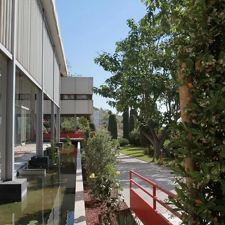 T2 Avec Garage Et Piscine A - Fr-1-338-484 *